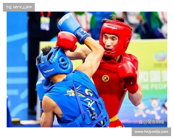 苏朗让波左摆拳猛烈击中对手面部 血液飞溅呈现震撼KO瞬间