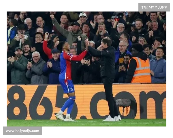 裁判视角直击!奥利塞奔袭半场破曼联,顶级速度震撼全场 裁判视角直击!奥利塞奔袭半场破曼联,顶级速度震撼全场